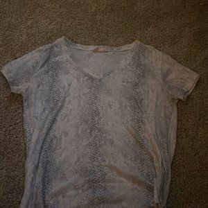 white altar’d state v neck snake skin